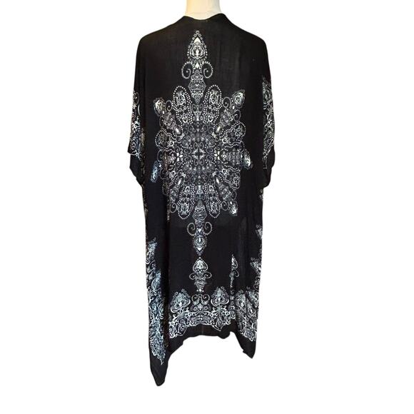 Shawl Poncho Wrap Kimono Black Geometric Aztec OSFM LOVESTITCH Boho Aztec Artsy - Picture 7 of 10